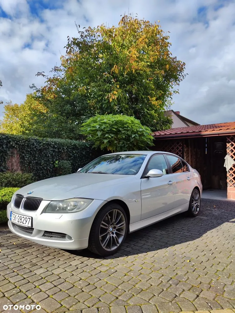 BMW E90