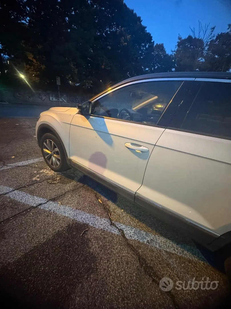 Volkswagen T-Roc 2019 photo 3