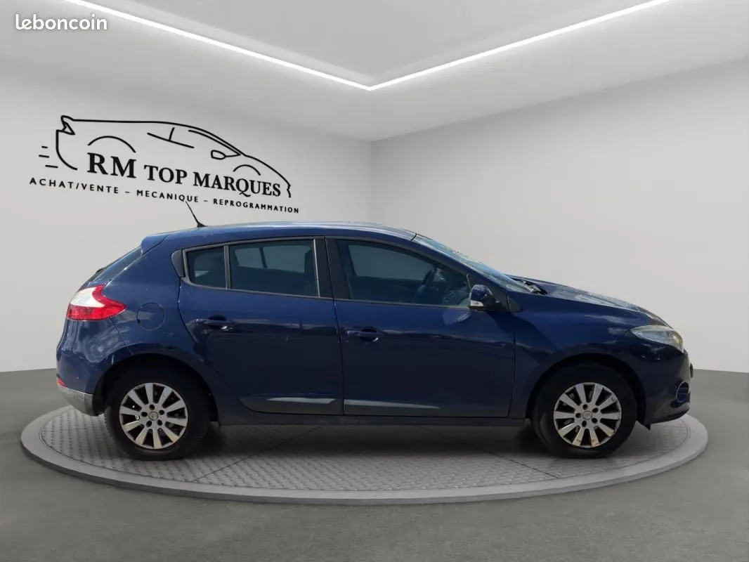 Renault Megane 2009 photo 4