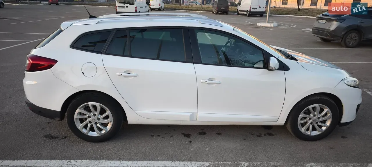 Renault Megane 2013 photo 5