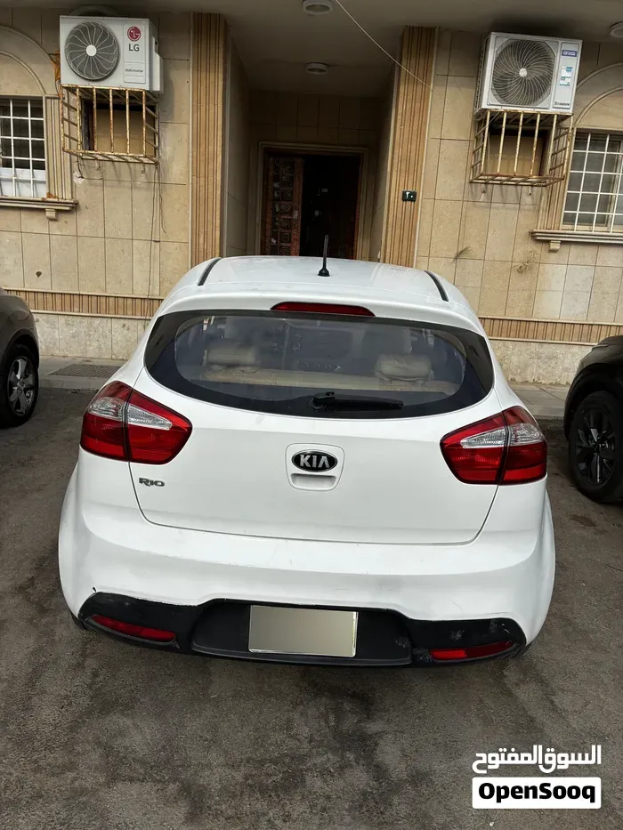 Kia Rio 2015 photo 4