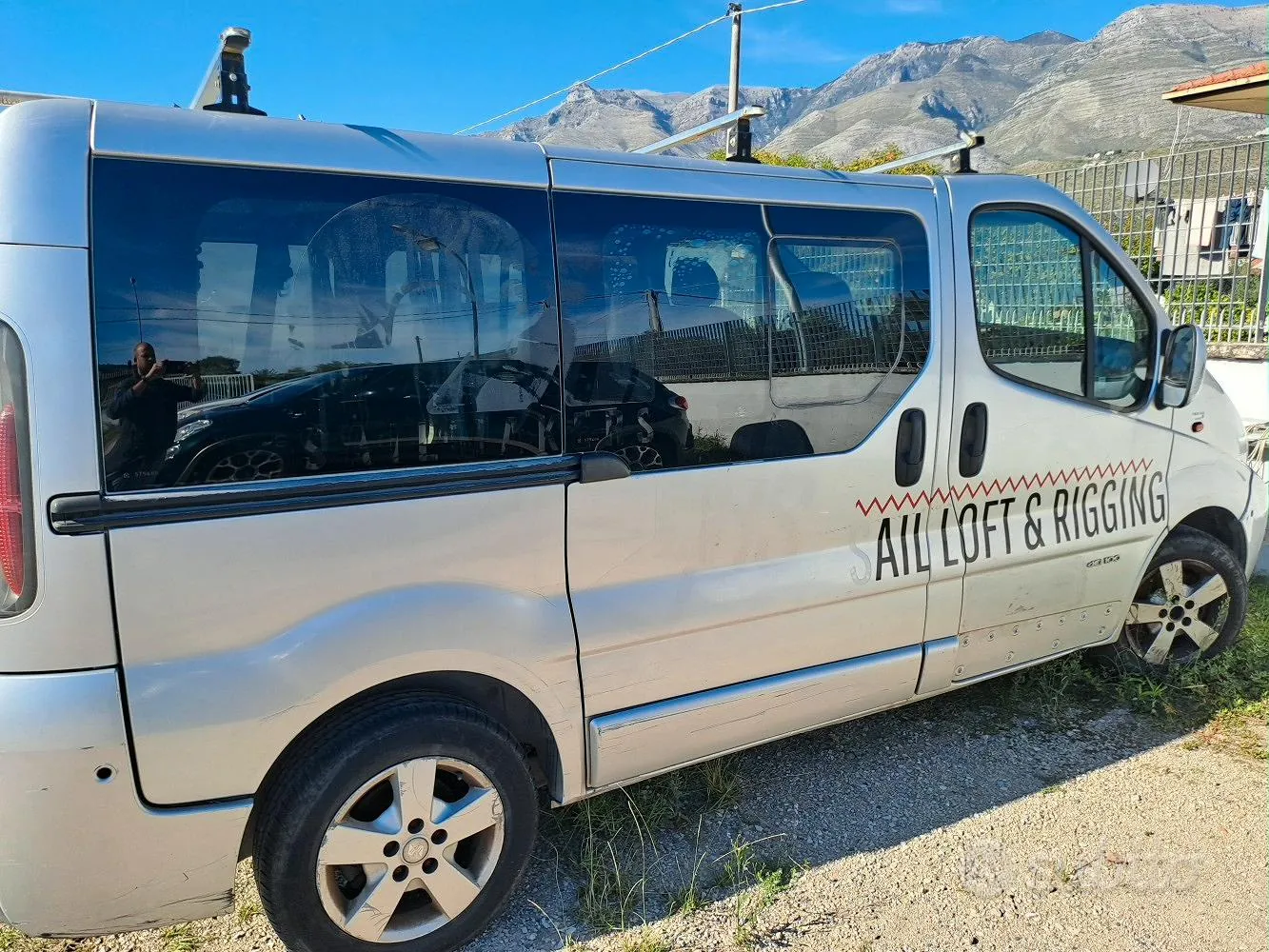 Nissan Primastar 2006 photo 2