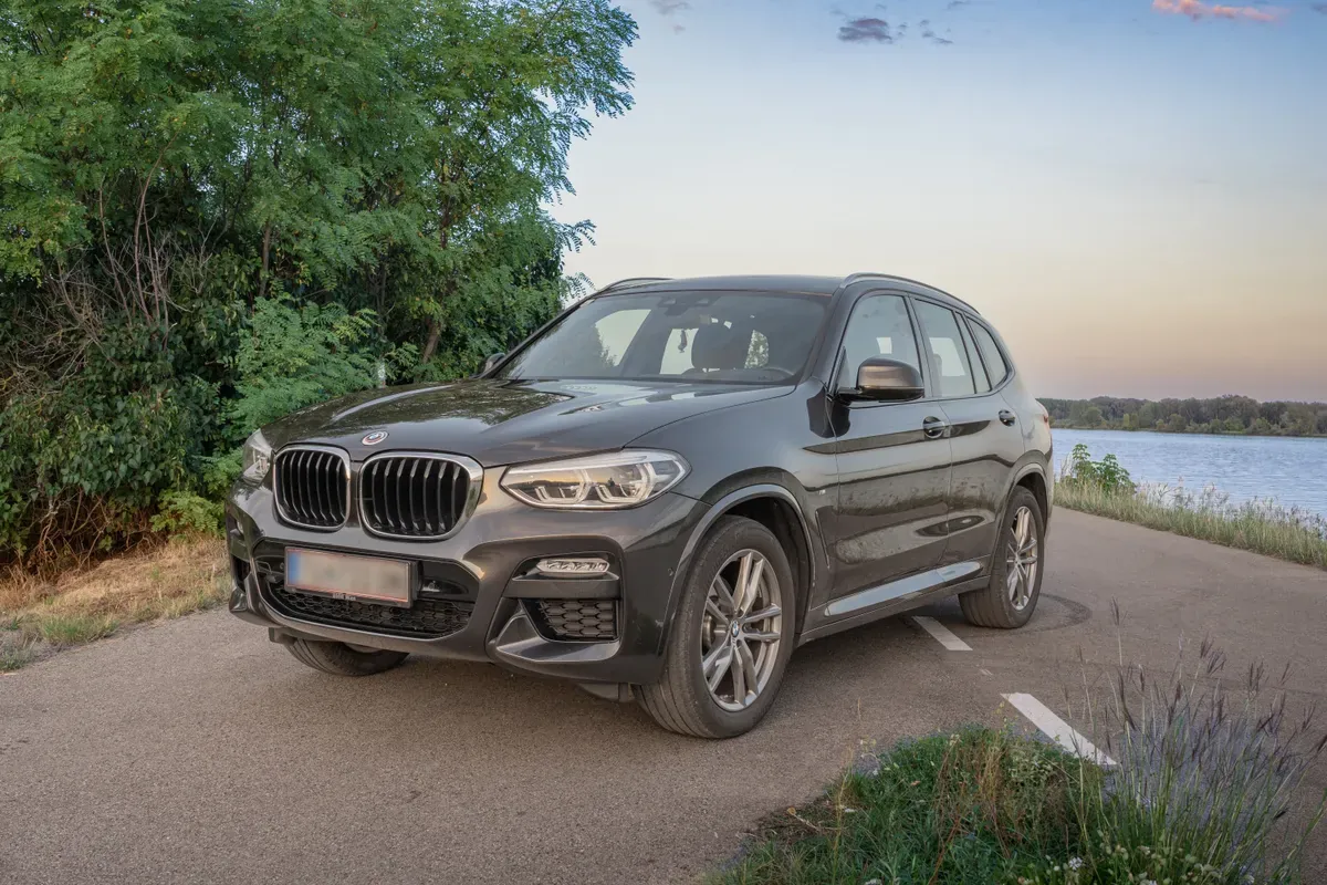 BMW X3 2019 photo 2