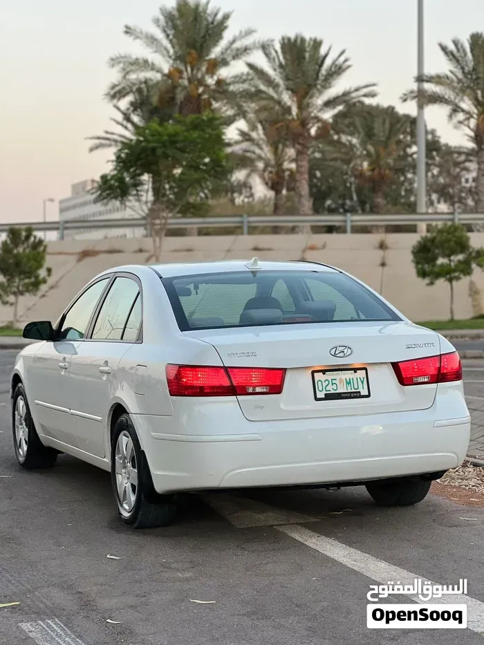 Hyundai Sonata 2009 photo 4