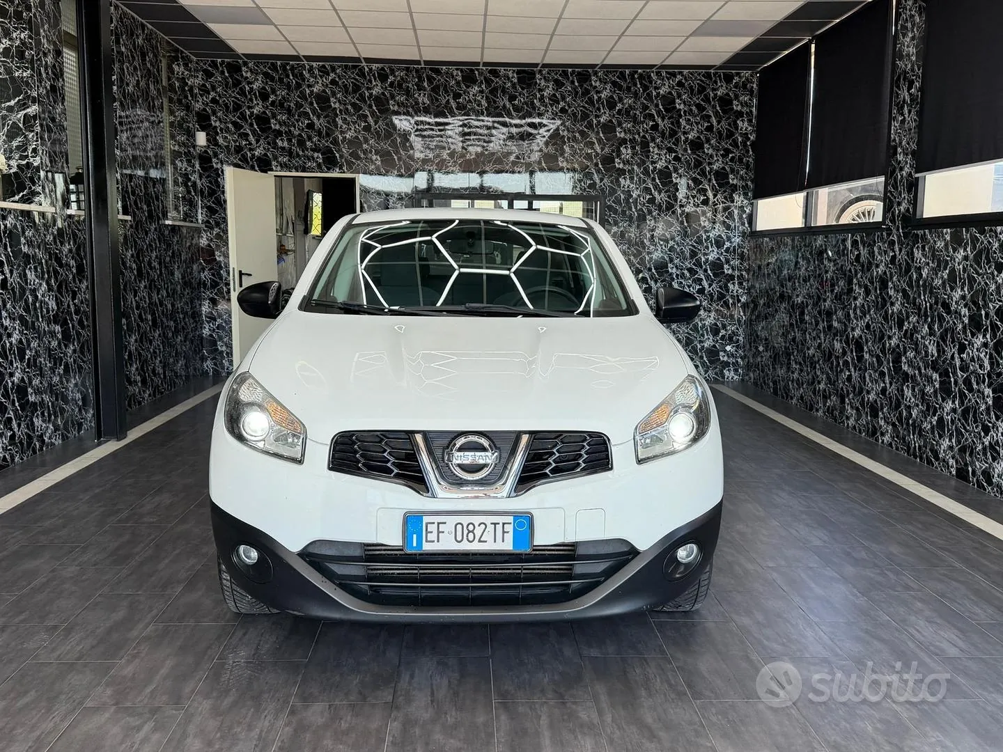 Nissan Qashqai 2010 photo 2