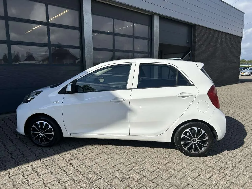 Kia Picanto 2017 photo 3
