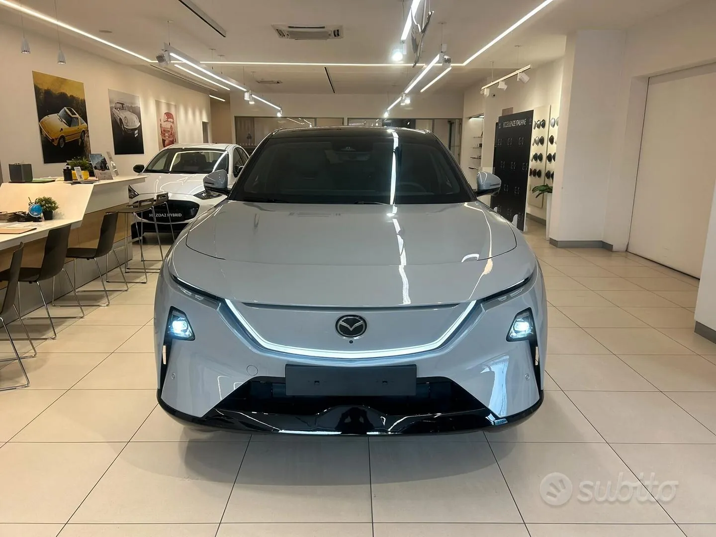 Mazda Cx-6E 2023 photo 3