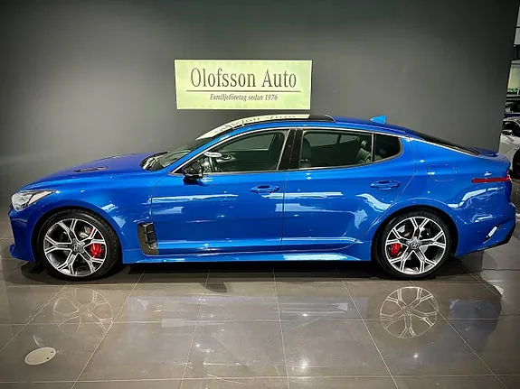 Kia Stinger 2018 photo 2