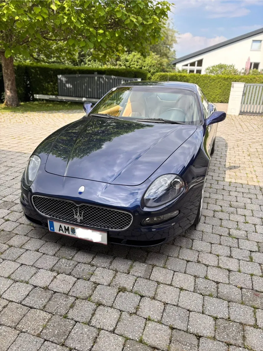 Maserati Coupe