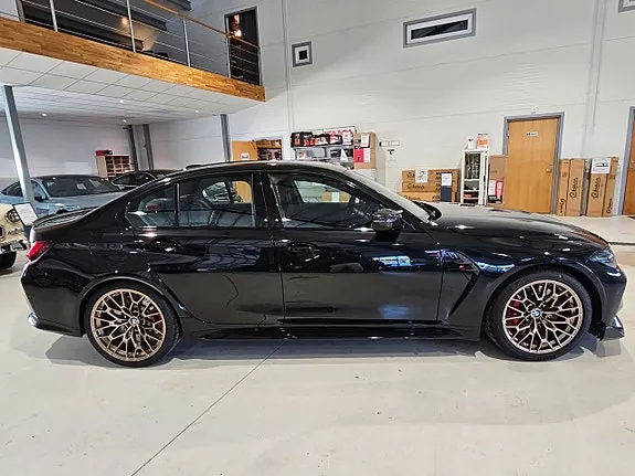 BMW M3 2024 photo 3