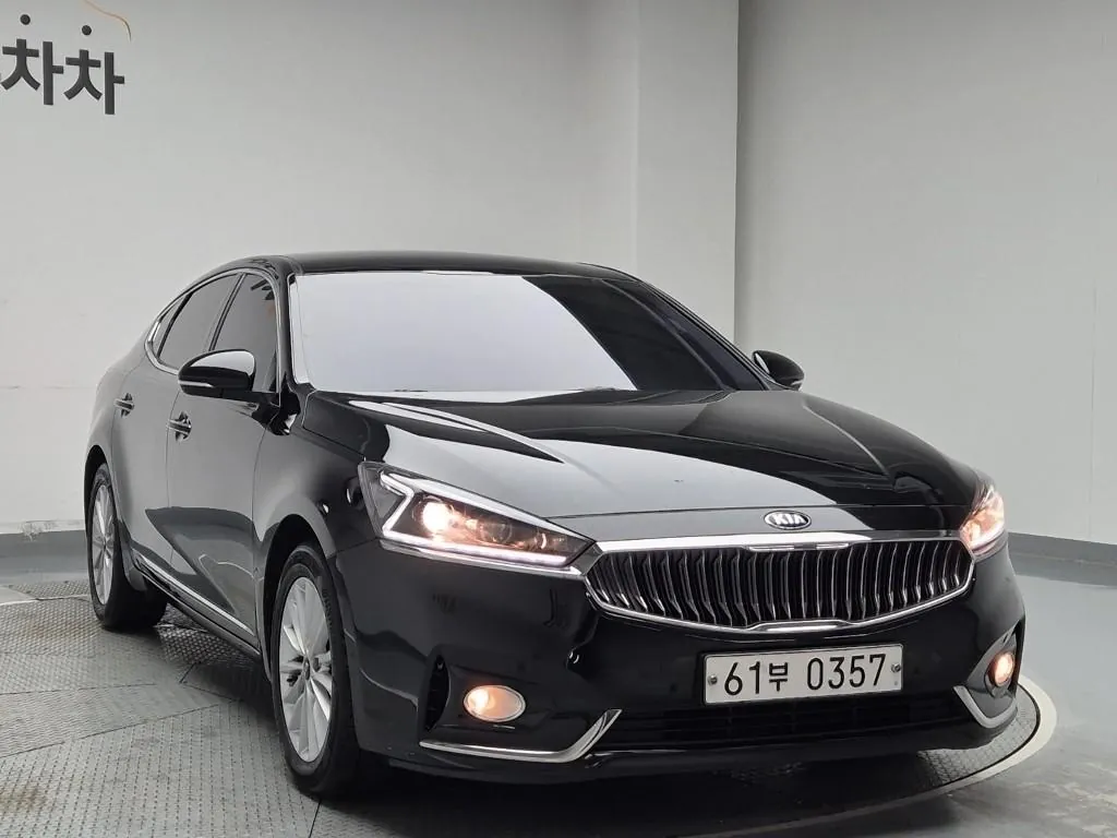 Kia K7 2016 photo 4