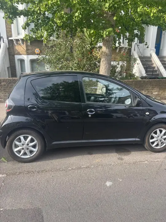 Toyota Aygo 2013 photo 3