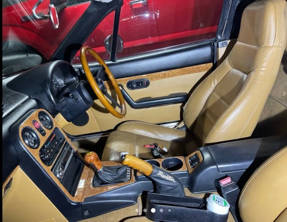 Mazda Eunos Roadster 1992 photo 3