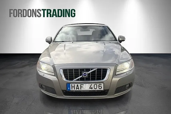 Volvo V70 2008 photo 2