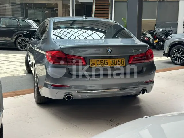 BMW 530E 2018 photo 2