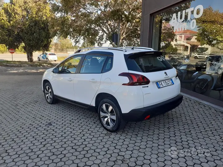 Peugeot 2008 2017 photo 5