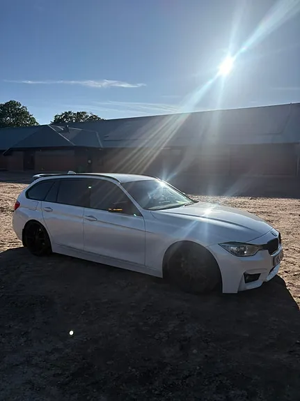 BMW 318D 2014 photo 3