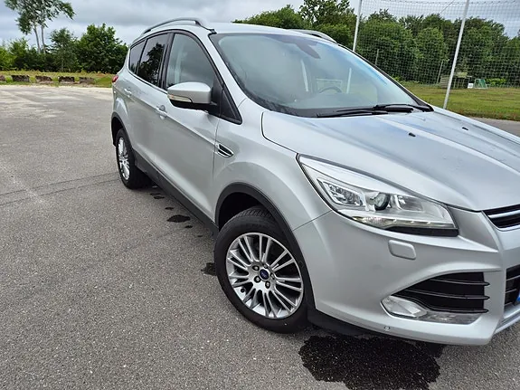 Ford Kuga 2013 photo 4