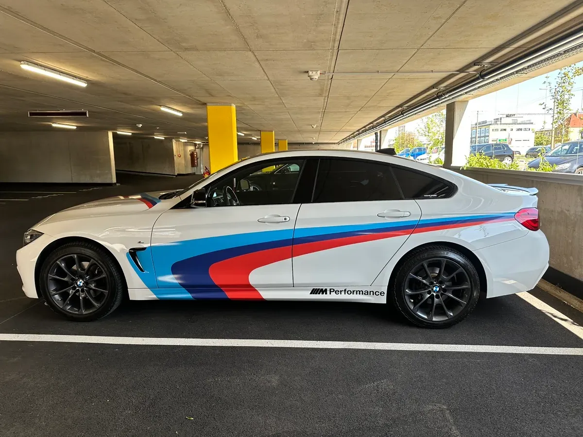 BMW 4 Series 2018 photo 2