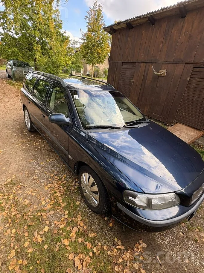 Volvo V70 2001 photo 3