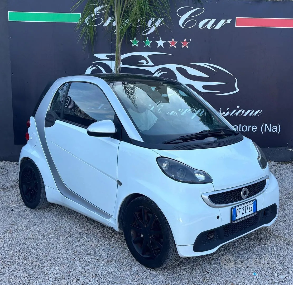 Smart Fortwo 2010 photo 3
