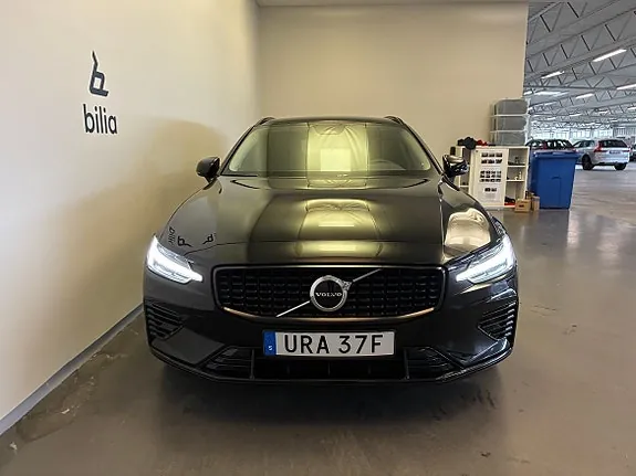 Volvo V60 2024 photo 2