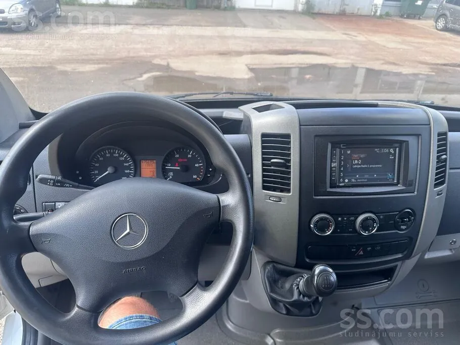 Mercedes-Benz Sprinter 2018 photo 3