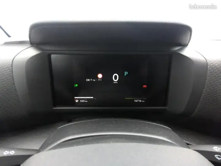 Citroen C4 2025 photo 4