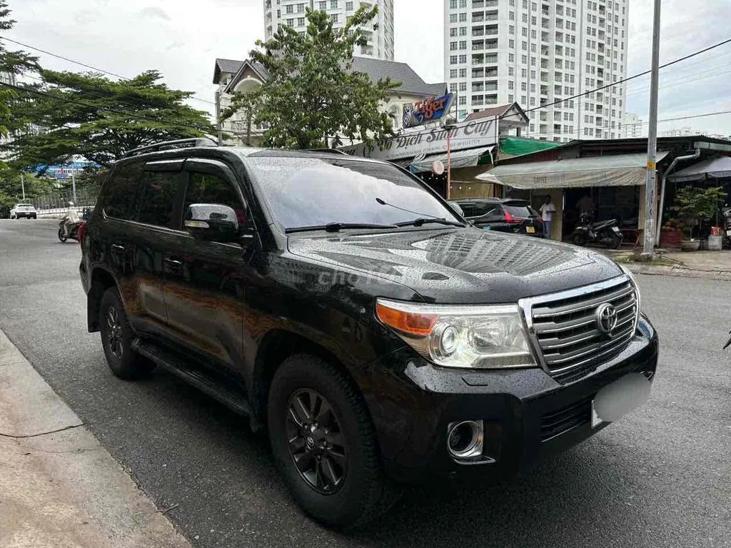 Toyota Land Cruiser 2014 photo 2