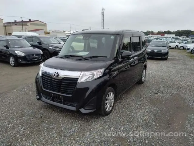 Toyota Roomy 2019 photo 2