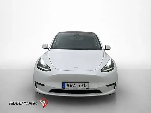 Tesla Model Y 2023 photo 2