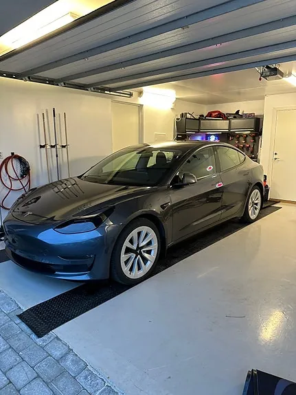 Tesla Model 3 2021 photo 4