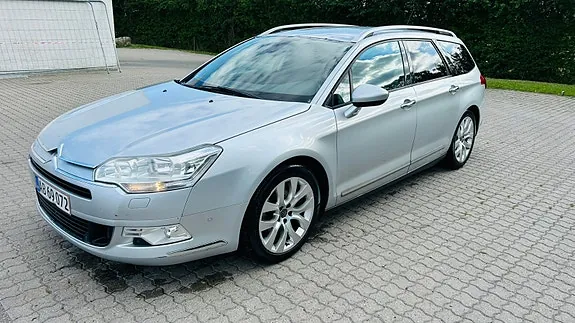 Citroen C5 2010 photo 2