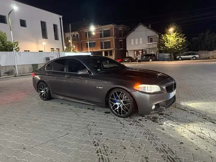 BMW F10