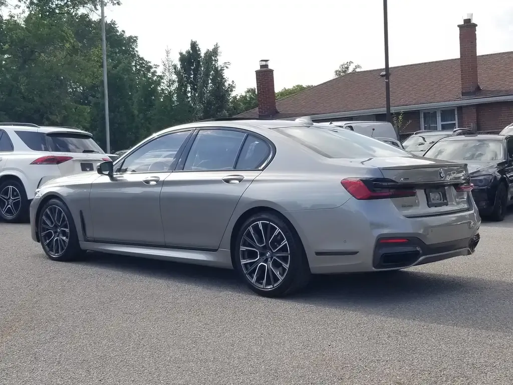 BMW 7 Series 2021 photo 4