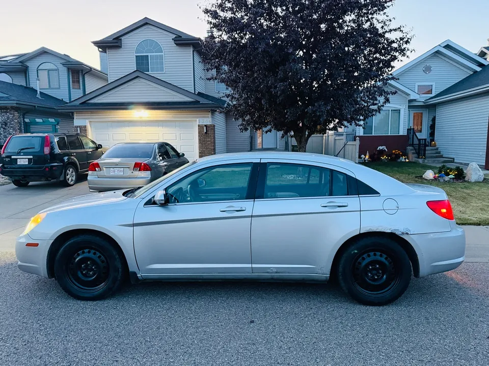 Chrysler Sebring 2010 photo 5