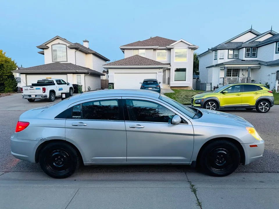 Chrysler Sebring 2010 photo 4