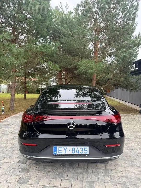 Mercedes-Benz Eqe 300 2022 photo 4