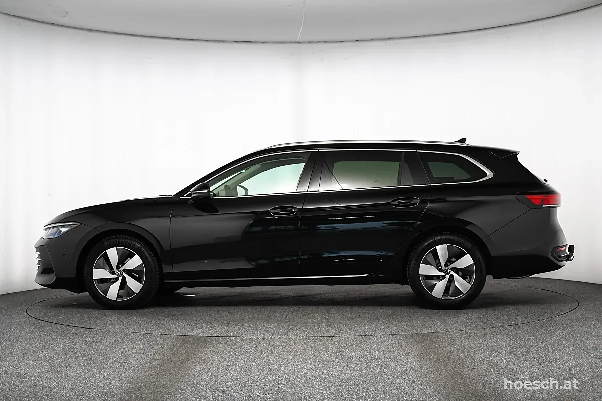 Volkswagen Passat 2025 photo 3