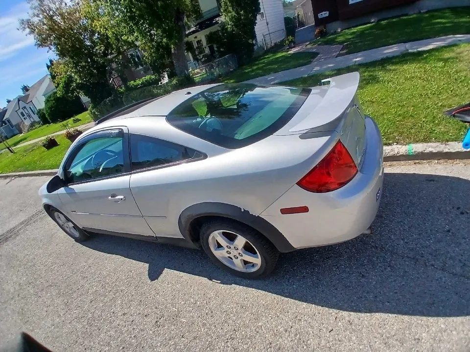 Pontiac G5 2008 photo 3