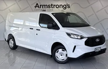 Ford Transit 2024 photo 2