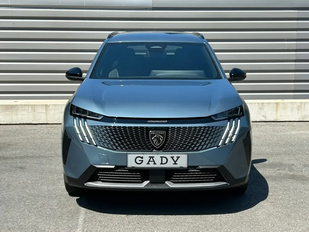 Peugeot 5008 2025 photo 3