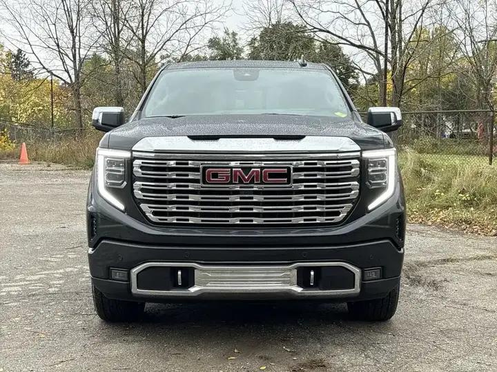 GMC Sierra 1500 2026 photo 3