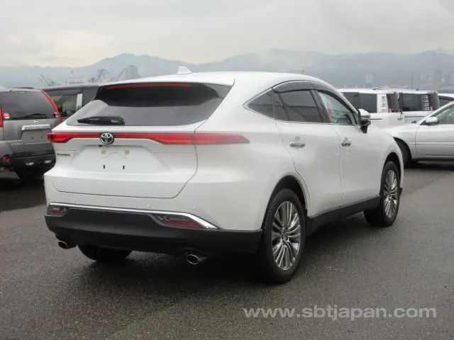 Toyota Harrier 2024 photo 4