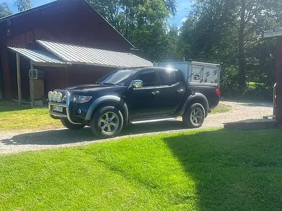 Mitsubishi L200