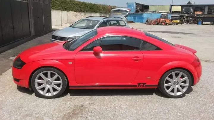 Audi Tt 2001 photo 3