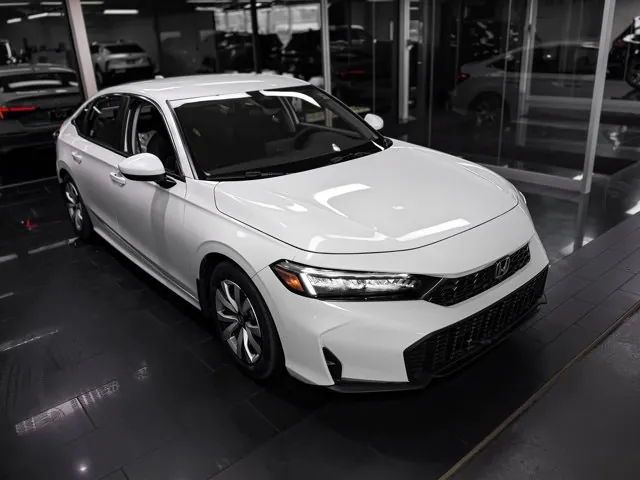Honda Civic 2026 photo 4