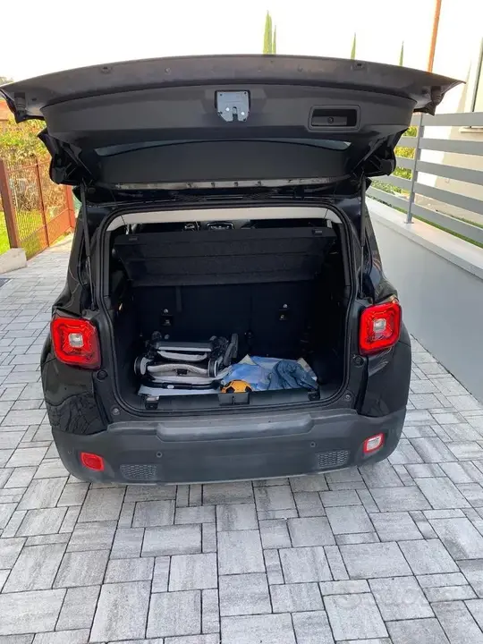 Jeep Renegade 2024 photo 4