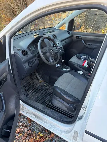 Volkswagen Caddy 2012 photo 5