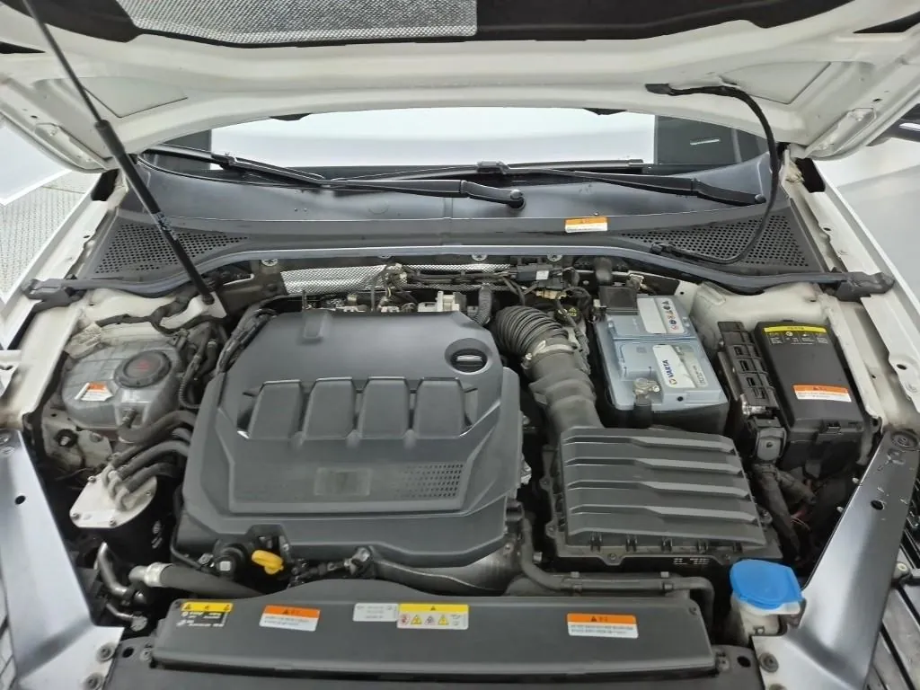 Volkswagen Passat 2022 photo 5
